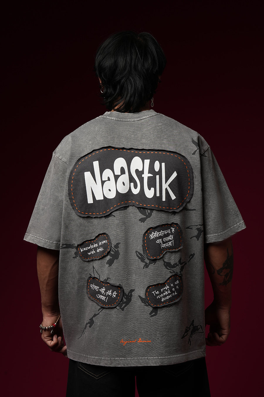 Naastik Tee